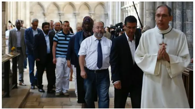 misa muslim katolik prancis