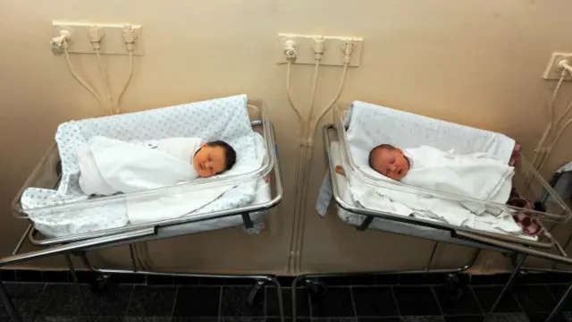 Нині в Україні народжується 1,5 дитини на одну жінку