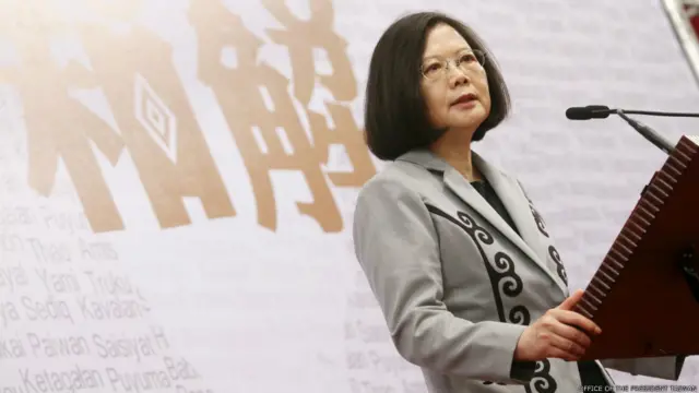 强调台湾本土利益的民进党上台，让北京的对台政策面临根本性转变。