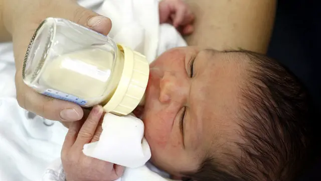 هفته جهانی شیر مادر از امروز یازده مرداد آغاز شده است