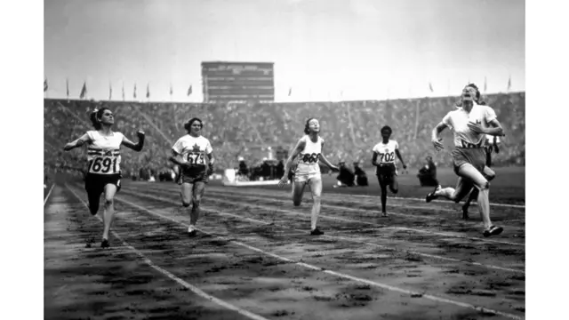 Fanny Blankers-Koen wins the 100m. Getty Images