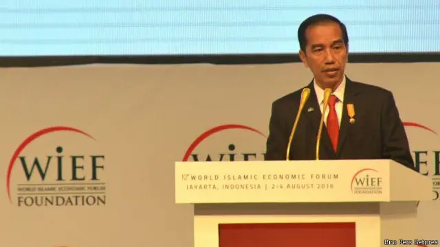 Presiden Jokowi mengakui masyarakat Islam di dunia masih tertinggal di dunia media, media sosial, dan teknologi.