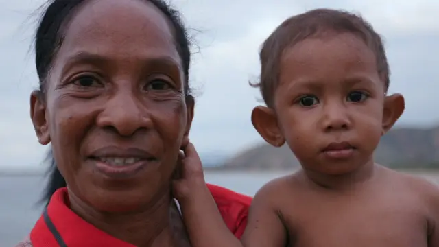 Agueda mengatakan tubuhnya sangat kecil karena dia tidak mendapatkan cukup makanan ketika saya masih muda.