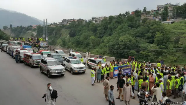 सीमा के दोनों तरफ राजनाथ सिंह के पाकिस्तान दौरे की आलोचना हो रही है. लेकिन बीबीसी हिंदी के ज़ुबैर अहमद का तर्क है कि उनका दौरा एक सही क़दम है