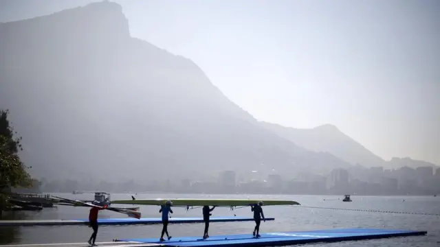 Sân vận động Lagoa nơi sẽ diễn ra các cuộc thi canoe nước rút và chèo thuyền. (Ành: Reuters)