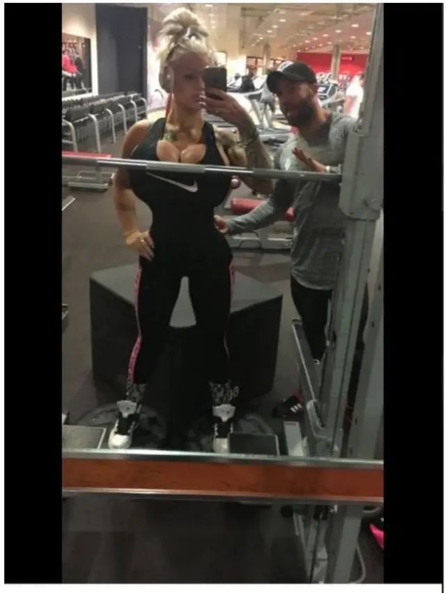 कैंडी चार्म