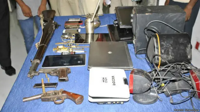 बरामद हथियार