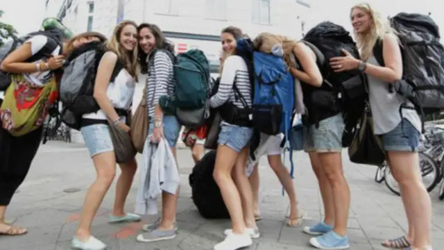 自从20世纪60年代以来，空档年便成了年轻人的一种成年仪式(图片来源：Getty Images)