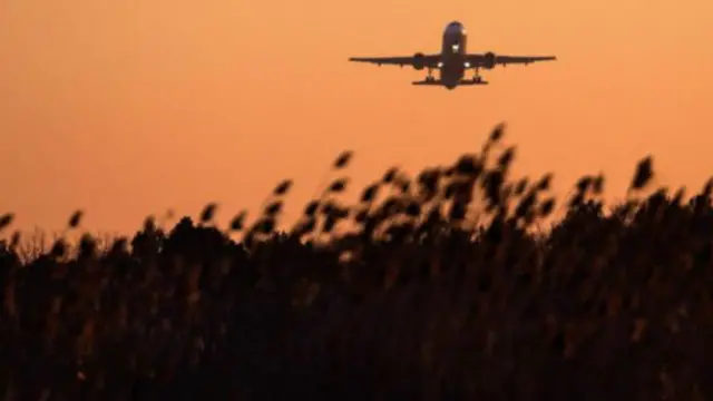 有人认为空档年志愿活动更像是一场旅行，不会给当地社区带来多少帮助(图片来源：Getty Images)