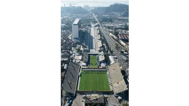 په دغه لوبغالي کې به د غشې ويشتنې او اوږدې منډې سيالۍ ترسره کېږي.