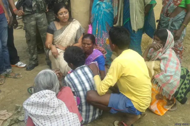 महिला आयोग की अध्यक्ष मांडर के दौरे पर.