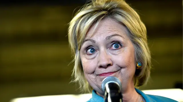 Sự ủng hộ ông Donald Trump hiện thấp hơn bà Hillary Clinton
