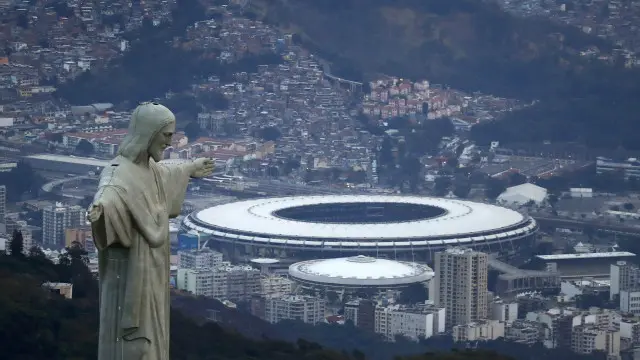 在开幕式中将展示大量的微笑、雨林元素，号召人们保护环境。同时还将体现巴西人种的多样性，以及丰富的音乐等等。