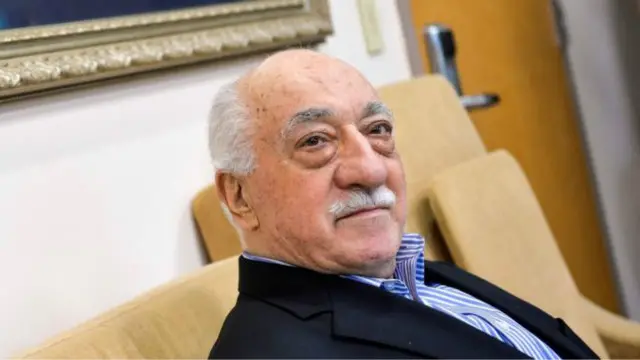 Fethullah Gülen Türkiyədə böyük nüfuza malik şəxs kimi tanınır
