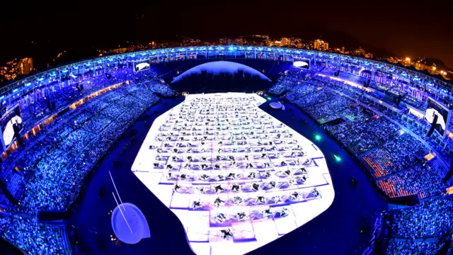 په لوبغاړو کې په لومړي ځل د کډوالو ګډون ته هم اجازه ورکړل شوې، چې په ۲۸ لوبو کې ولوبېږي.