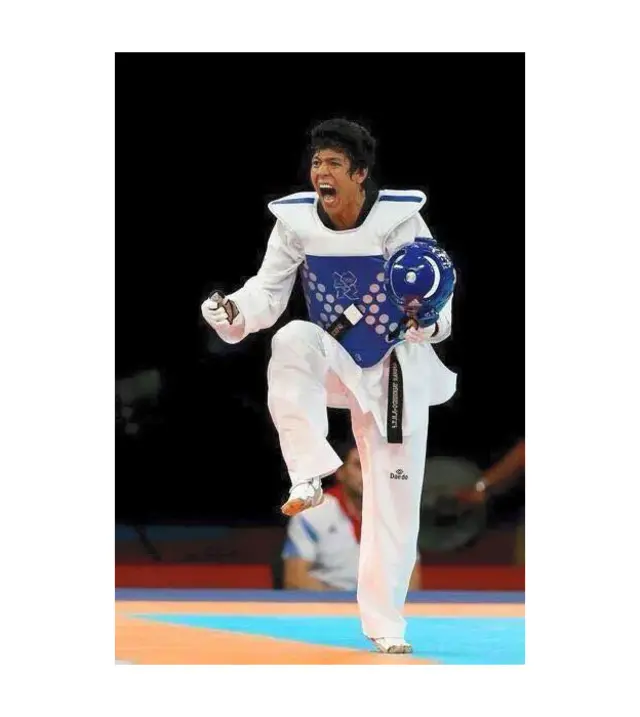 روح الله نیکپا 