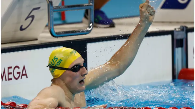 د سړو په ۴۰۰ متره واټن لامبو کې د اسټراليا مک هارټن له خپل چینايي سیاله یو څو شېبې وړاندې و او د سرو زرو مډال يې خپل کړ.