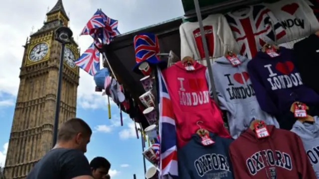 英镑贬值，不少游客能从汇差中受益。