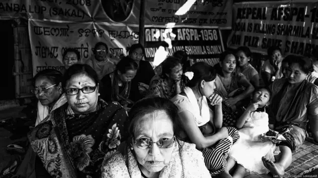 तस्वीरों में इरोम का अब तक का सफ़र