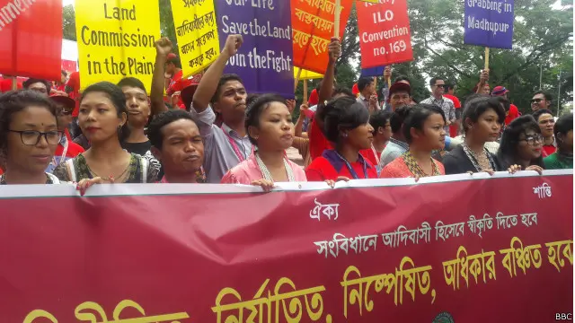 সাংবিধানিক স্বীকৃতির দাবীতে তারা সোচ্চার।