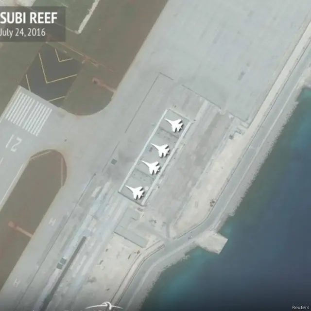 战略国际研究中心认为最新的卫星图片显示在南沙群岛渚碧礁上出现能够容纳喷气战斗机的大型机库