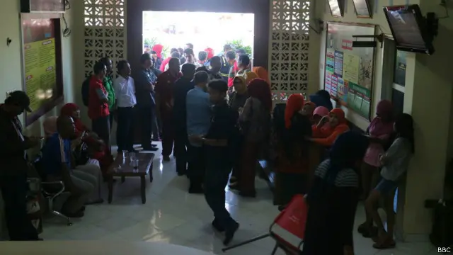 Kejadian ini mendapat perhatian besar di Makassar, dan sejumlah pihak mengadakan aksi di Polsek Tamalate, Makassar, Kamis (11/08) pagi.