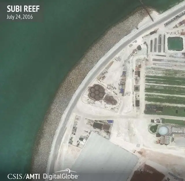 渚碧礁上的六角形建筑物(24/72016)