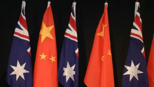 修怀特还表示,澳大利亚对如何应对中国的崛起还有点无所适从。