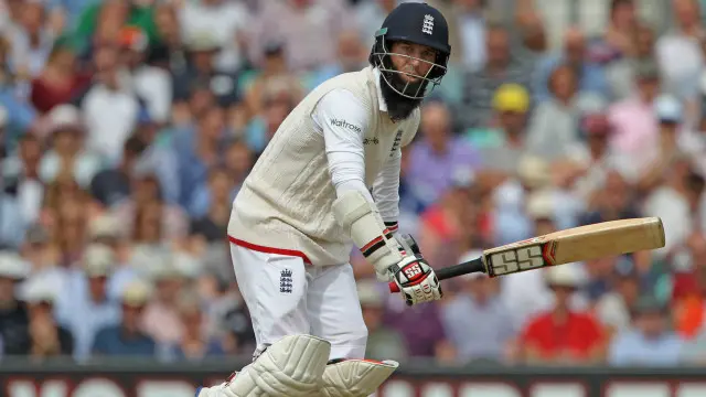 معین علی نے عمدہ بیٹنگ کرتے ہوئے سنچری سکور کی 