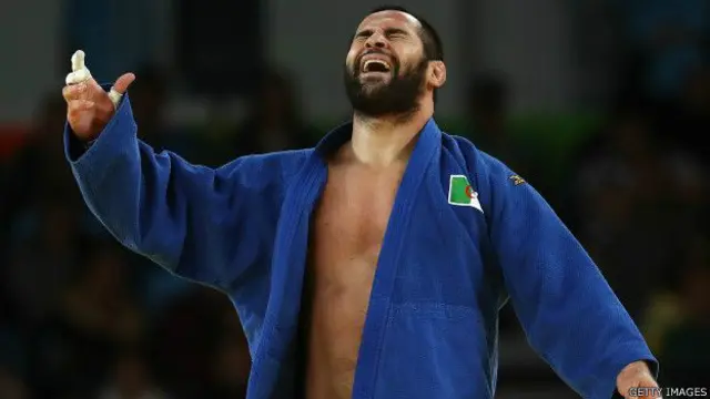 د الجزاير د جوډو ۱۰۰ کيلوګرام وزن لوبغاړی