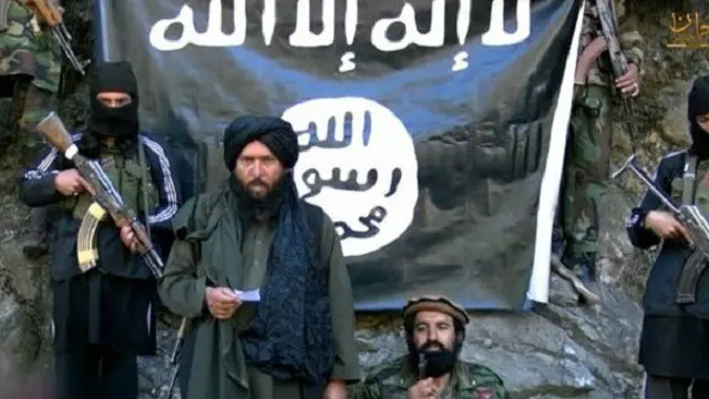 حافظ سعيد خان في فيديو دعائي العام الماضي