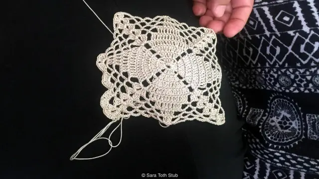 Hasil sulaman menambah penghasilan para perempuan Druze sekaligus membuat para pelancong bisa menjalin keakraban dengan komunitas Druze.