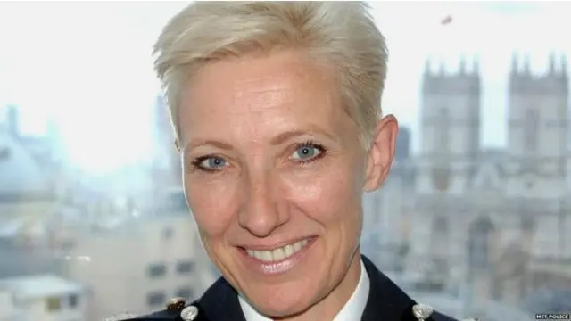 د لندن د پولیسو قوماندانه کرسټین جونز وايي غواړي د هغو کسانو مخه ونیسي چې "په ډېرو ناوړه طریقو" پیسې پیدا کوي.