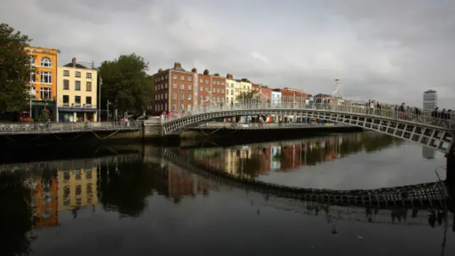 都柏林的半便士橋(圖片來源：Getty Images)