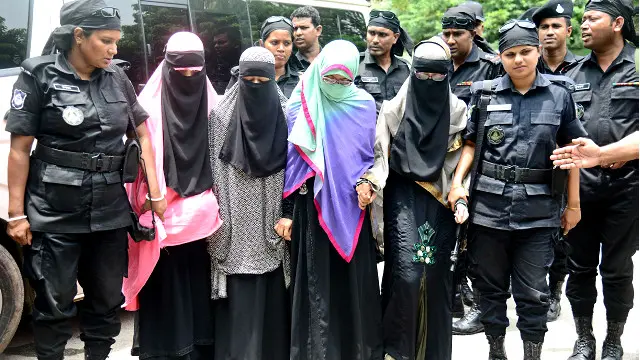 নিষিদ্ধ সংগঠন জেএমবি এখন নারী সদস্যদেরও তাদের দলে টানার চেষ্টা করছে।