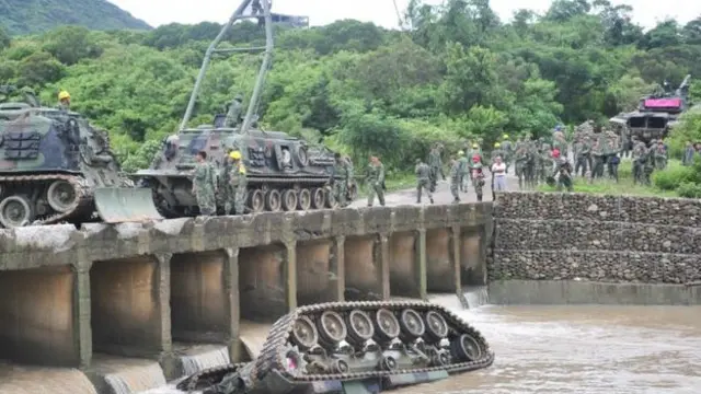 只有战车驾驶员和车长生还