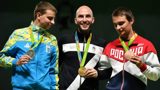 На першому місці в цій дисципліні був італієць Нікколо Кампріані, а на третьому - росіянин Володимир Масленніков.