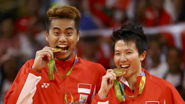 Tontowi Ahmad/Liliyana Natsi