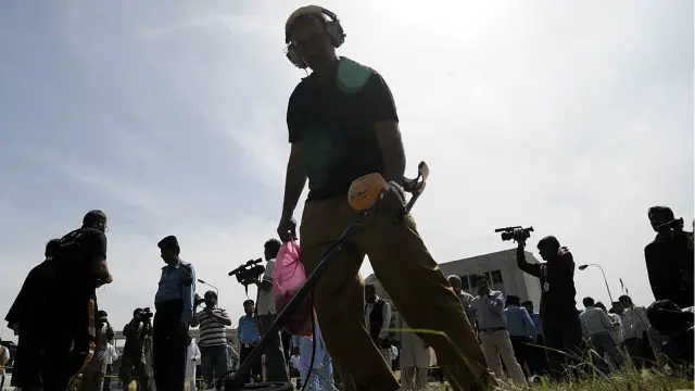 دالحکومت اسلام آباد میں بم دھماکے کے بعد کا ایک منظر