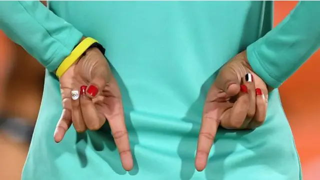 ভলিবলে হিজাব: সাংস্কৃতিক সংঘর্ষের একটি চিত্র?