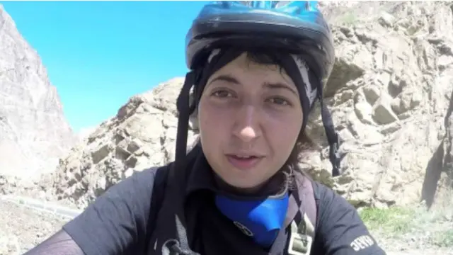 د دغه سفر پر مهال ثمر غر ختلو تر څنګ یو ټولنیز خدمت هم تر سره کړ 