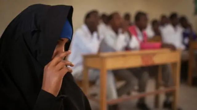 Qadın cinsiyyət əzalarına xəsarət yetirilməsi Somalidə xüsusilə geniş yayılıb