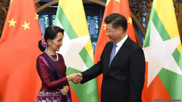 中國國家主席習近平周五(8月19日)會見了訪華的緬甸國務資政昂山素季,強調發展中緬友好合作關係。