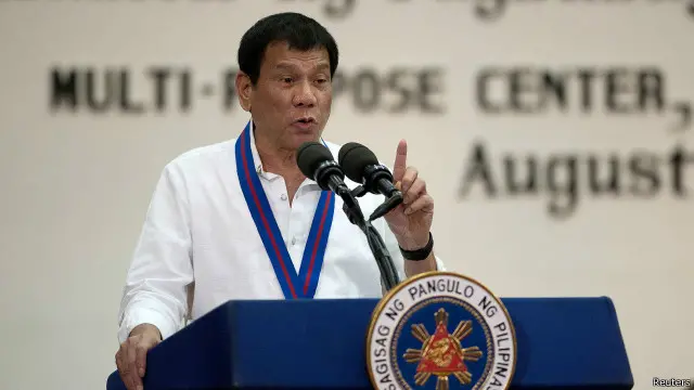 杜特尔特当选总统前就誓言要以铁腕消灭毒品。