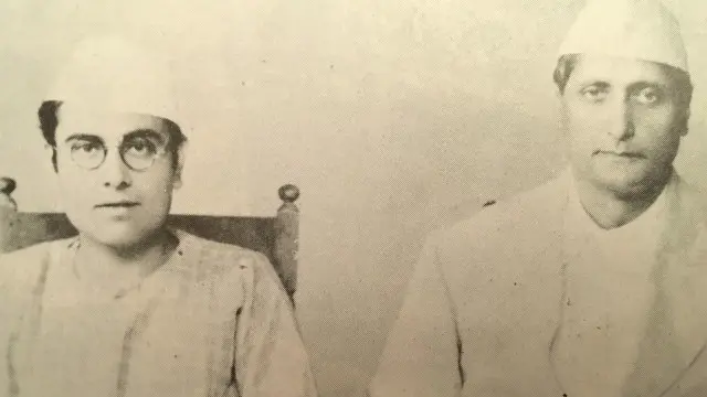 अमृत लाल नागर साहित्यकार सूर्यकांत त्रिपाठी निराला के साथ.