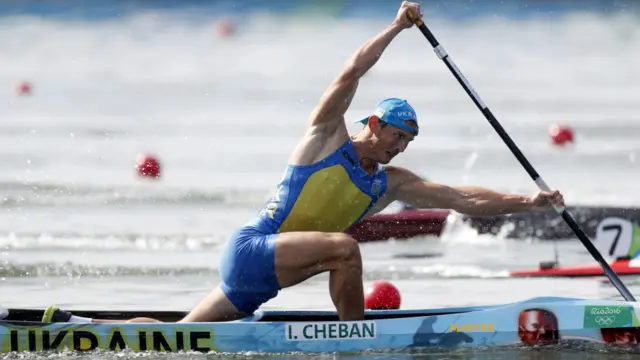 Друге "золото" для України здобув Юрій Чебан. Він був першим у фіналі веслування на каное-одиночках на дистанції 200 метрів. Другим в цих перегонах став представник Азербайджану Валентин Дем'яненко, який раніше і виступав за українську збірну.