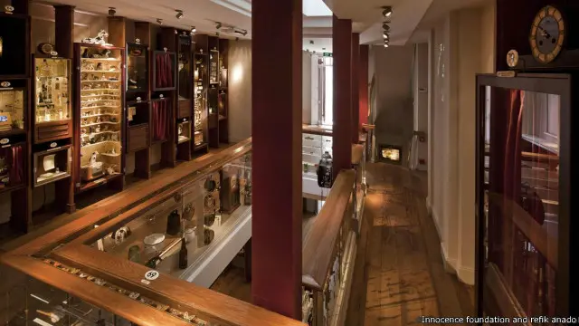 Salah-satu sudut Museum of Innocence milik penulis Orhan Pamuk di Istanbul, Turki.