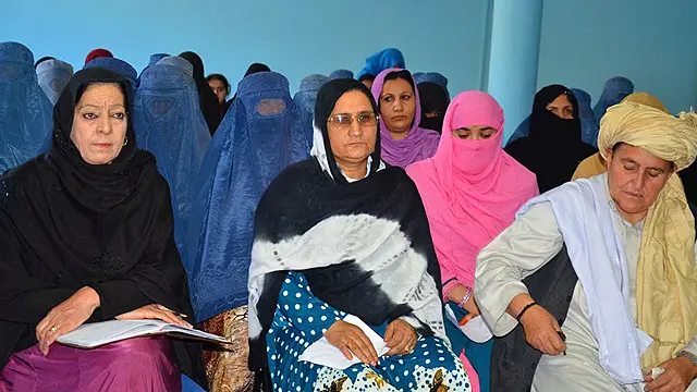 د خوست د ښځو چارو سرپرسته ډاکتره ملالۍ ولي وایي، د تاوتریخوالي په ثبت شویو پېښو کې تر ډېره وهل ټکول، د بدل له ودونو راپورته شوې ستونزې او له کوره د تېښتې مسلې دي.