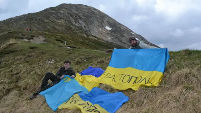 Говерла: самая высокая вершина в сине-желтом