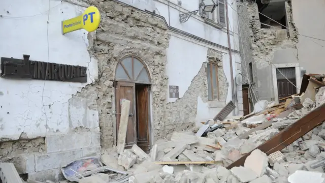 امریکی جیالوجیکل سینٹر کے مطابق یہ زلزلہ پیراگیا شہر کے جنوبی مشرق میں 76 کلومیٹر کے فاصلے پر آیا۔ اس کی گہرائی سطح زمین سے محض 10 کلومیٹر تھی۔